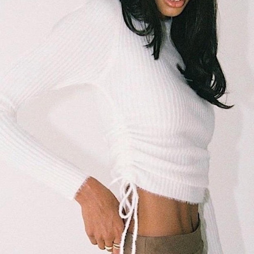 Princess Polly White‎ Fuzzy Ribbed Knit Ruched Side Long Sleeve Sweater XS/S